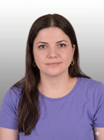 pinar akgoz